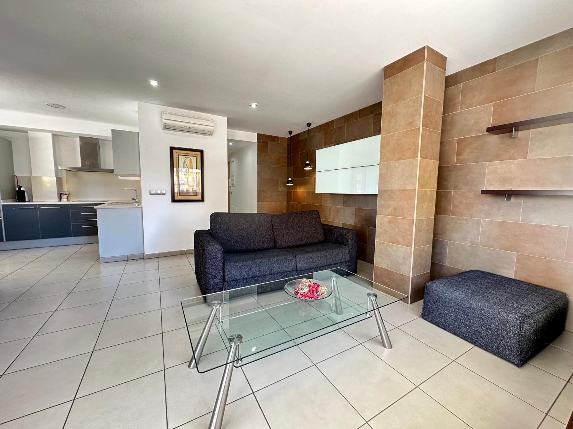 Agi Drugstore Apartments Roses Luaran gambar