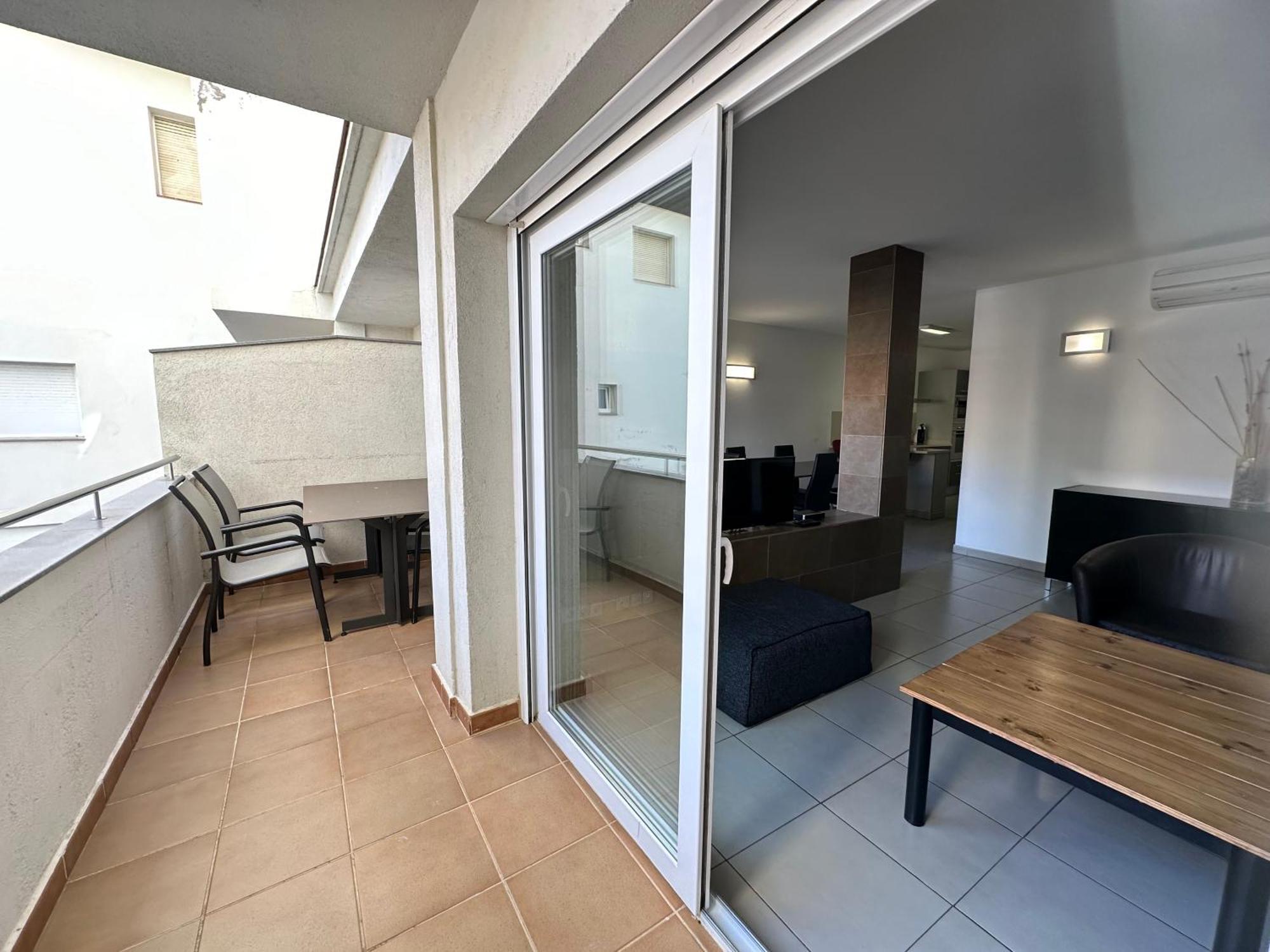Agi Drugstore Apartments Roses Luaran gambar